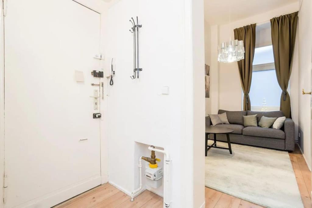 Newly Furnished Apartment For Up To 6 People Berlin Zewnętrze zdjęcie